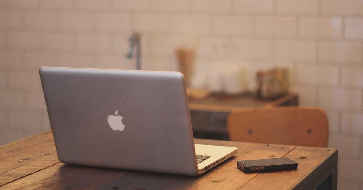 Content Writing AI: Tools That Don't Sound Like Robots